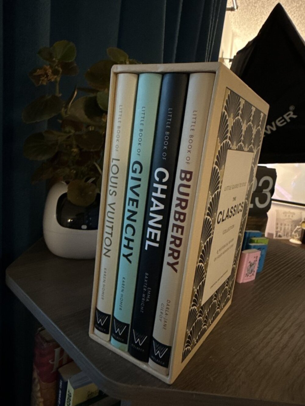 Little Guides to Style The Classics Collection Book Set (Bundle of 4)